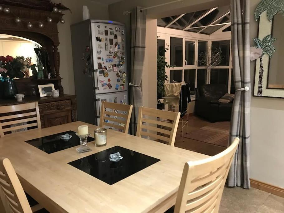 Pet Friendly Derry Airport, Nature Walks * Eglinton