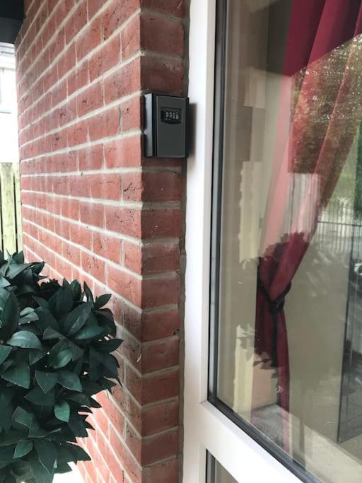 Pet Friendly Derry Airport, Nature Walks Holiday home