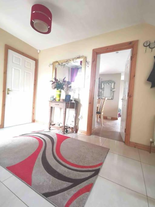 Pet Friendly Derry Airport, Nature Walks Holiday home