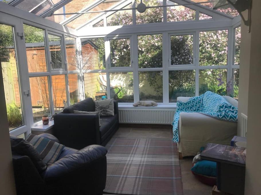 Pet Friendly Derry Airport, Nature Walks *