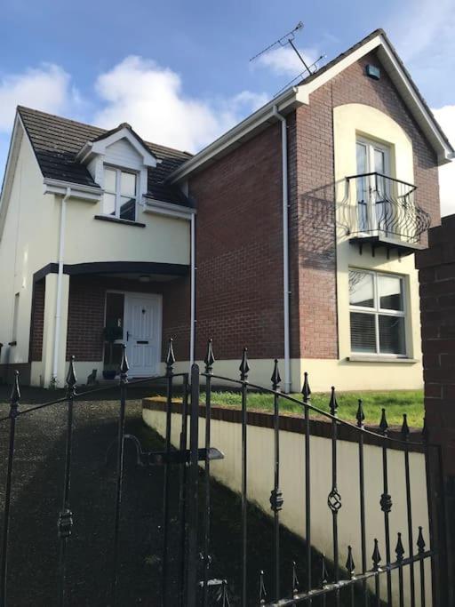 Pet Friendly Derry Airport, Nature Walks Casa vacanze *